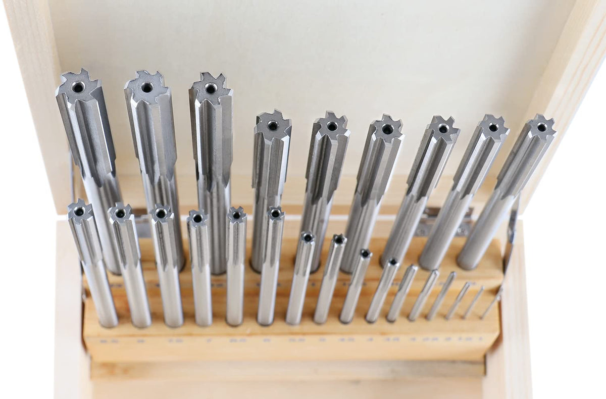 Accusize Industrial Tools 1-13 mm by 0.5 mm High-speed Steel Chucking Reamer Set in a Fitted Case, Set of 25 Pieces, 5500-SB00